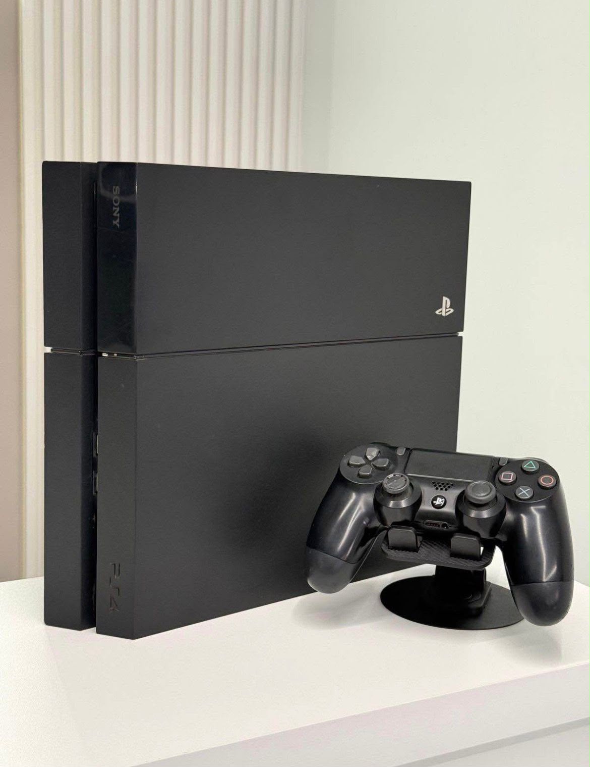 PlayStation 4